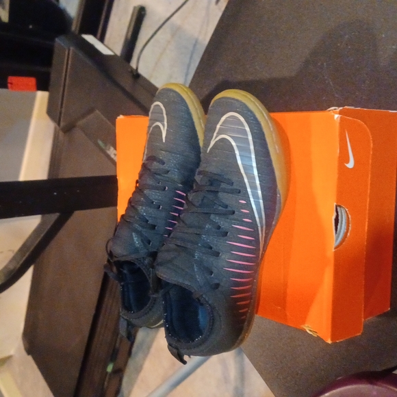 Womens Nike  Flex Trainer 2 - Picture 4 of 4